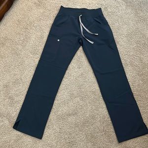 Figs Kade cargo scrub pants